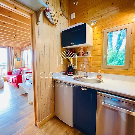 Chalet Bord De Mer Proche Deauville Le Bois Plage