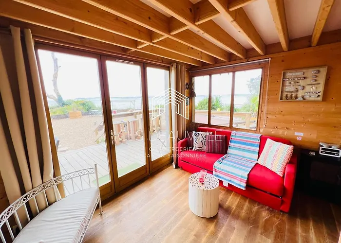 Bord De Proche Deauville Le Bois *